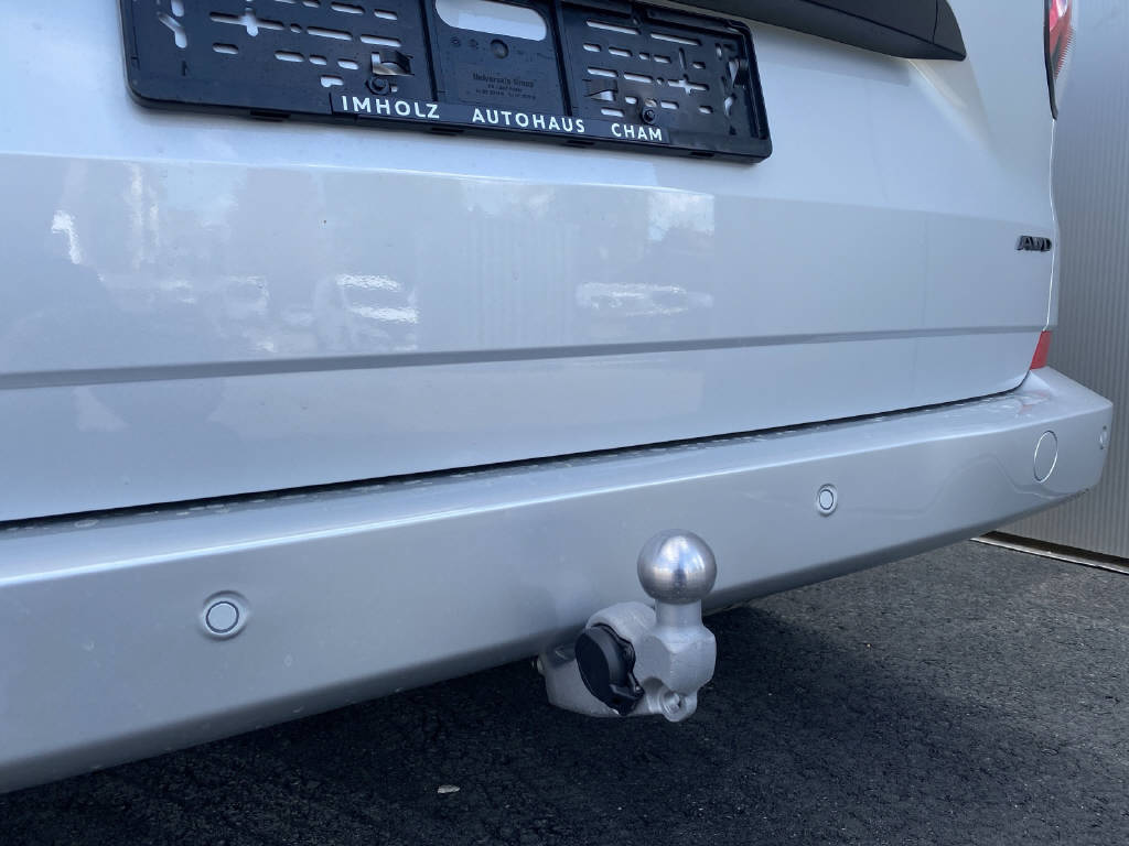 FORD Tourneo Custom Bus 320 L1 2.0 EcoBlue 170 PS Titanium X 4x4-image-17