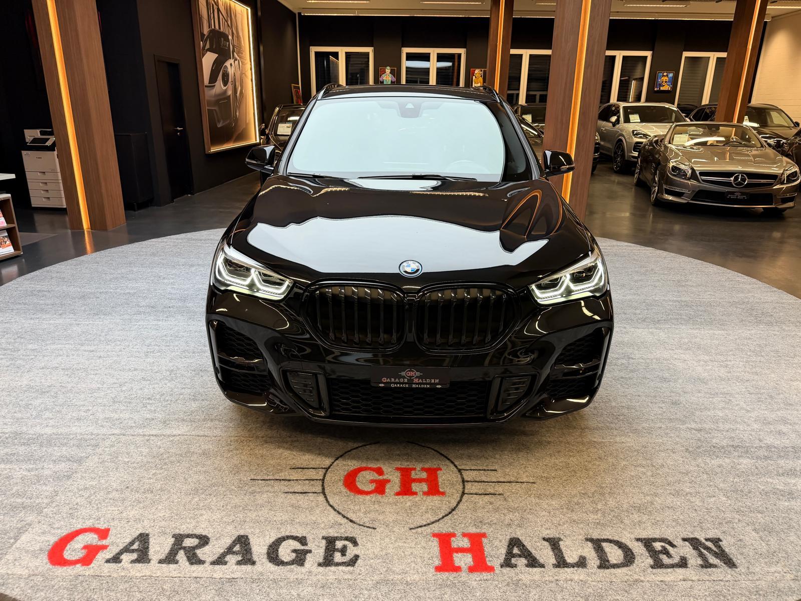 BMW X1 25e xDrive M-Sport-showroom-element-2