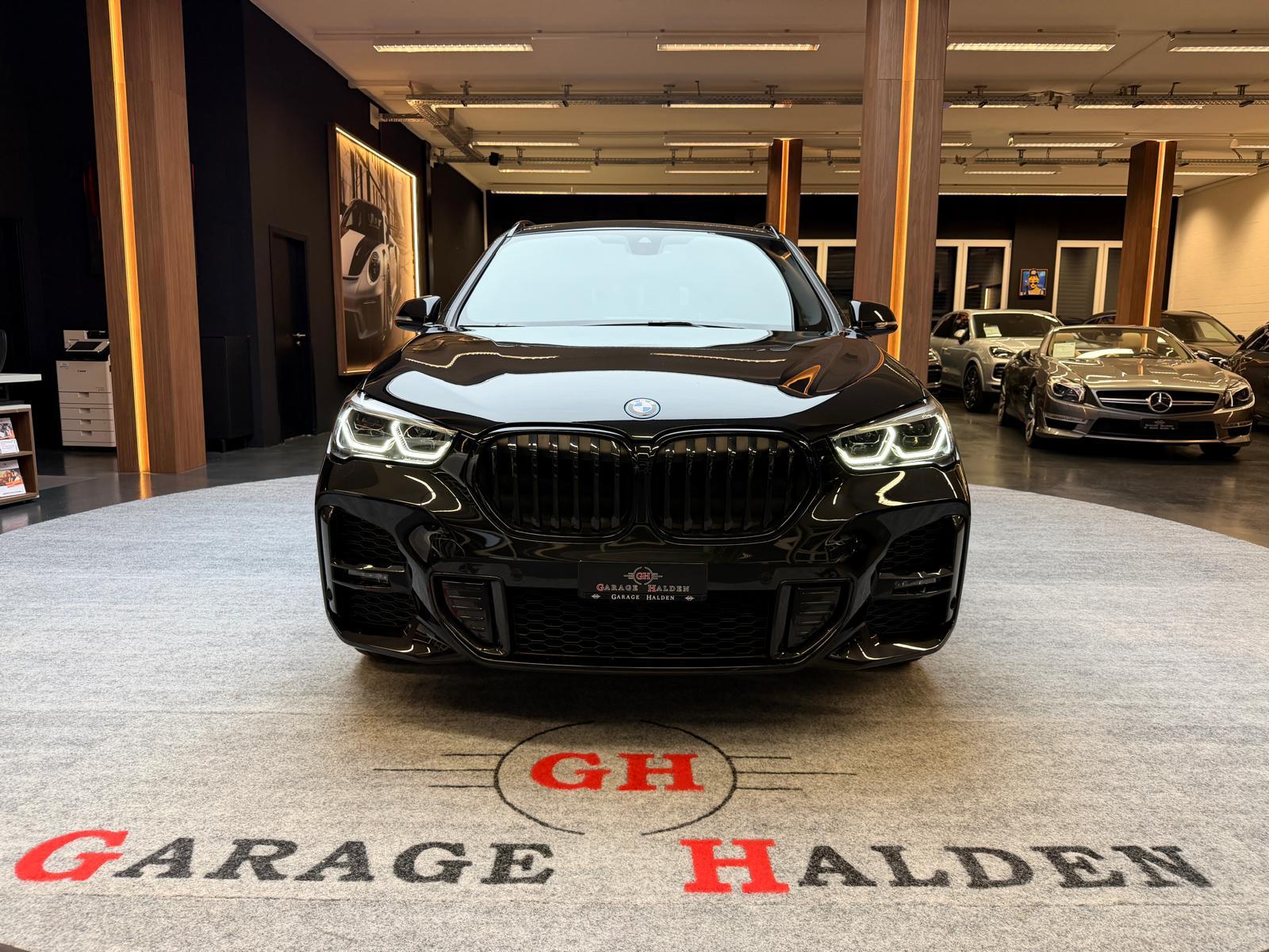 BMW X1 25e xDrive M-Sport-showroom-element-1