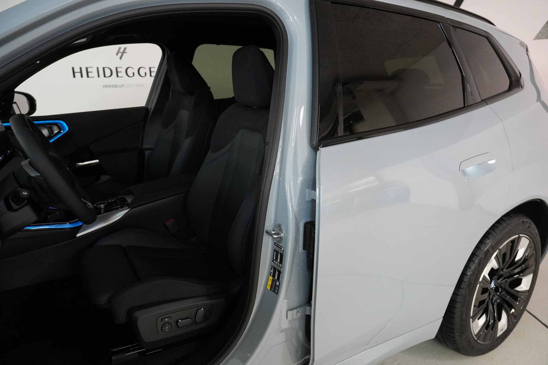BMW X3 xDrive 30e M Sport Pro-image-11