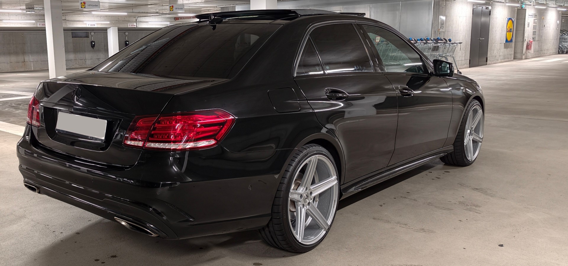 MERCEDES-BENZ E 350 BlueTEC 4Matic 7G-Tronic-image-2