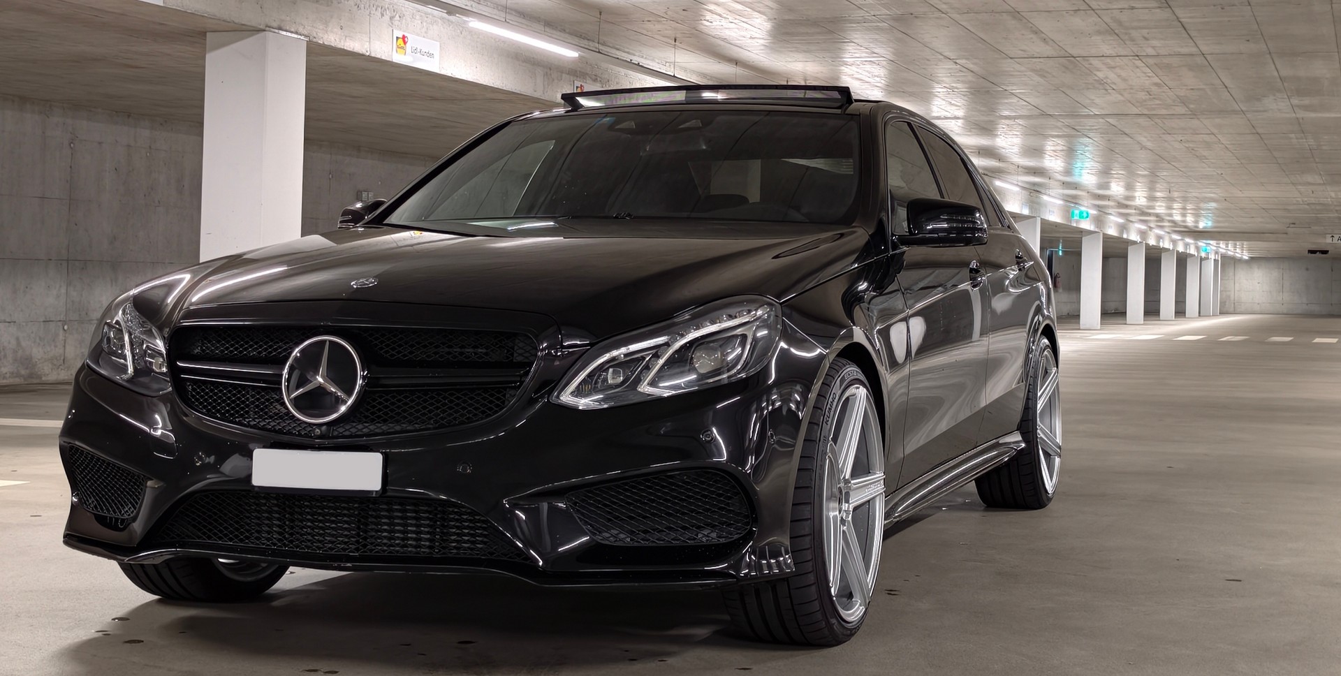 MERCEDES-BENZ E 350 BlueTEC 4Matic 7G-Tronic-image-5