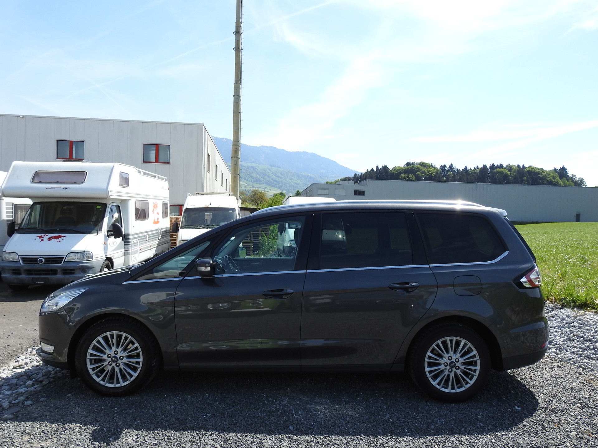 FORD Galaxy 2.0 TDCi Titanium AWD Automatic-showroom-element-2