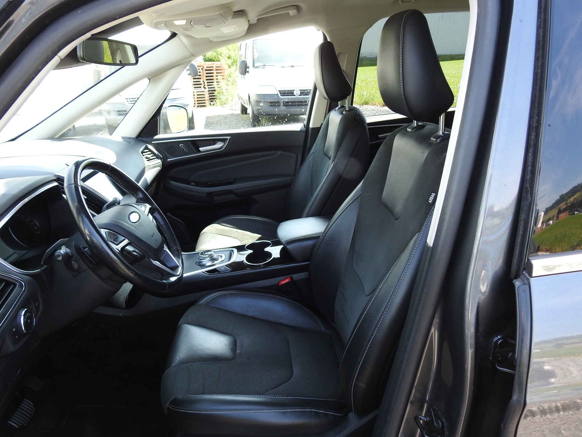FORD Galaxy 2.0 TDCi Titanium AWD Automatic-image-12