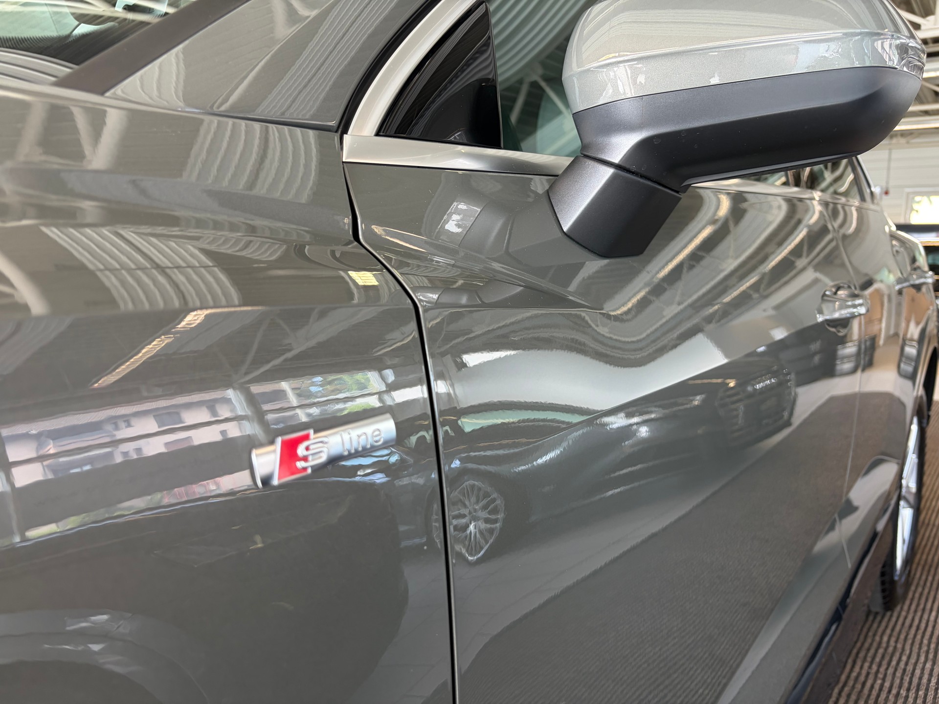 AUDI Q3 Sportback 45 TFSI S line quattro S-tronic | CH | Design Selection | LED | MMI Plus |-image-36