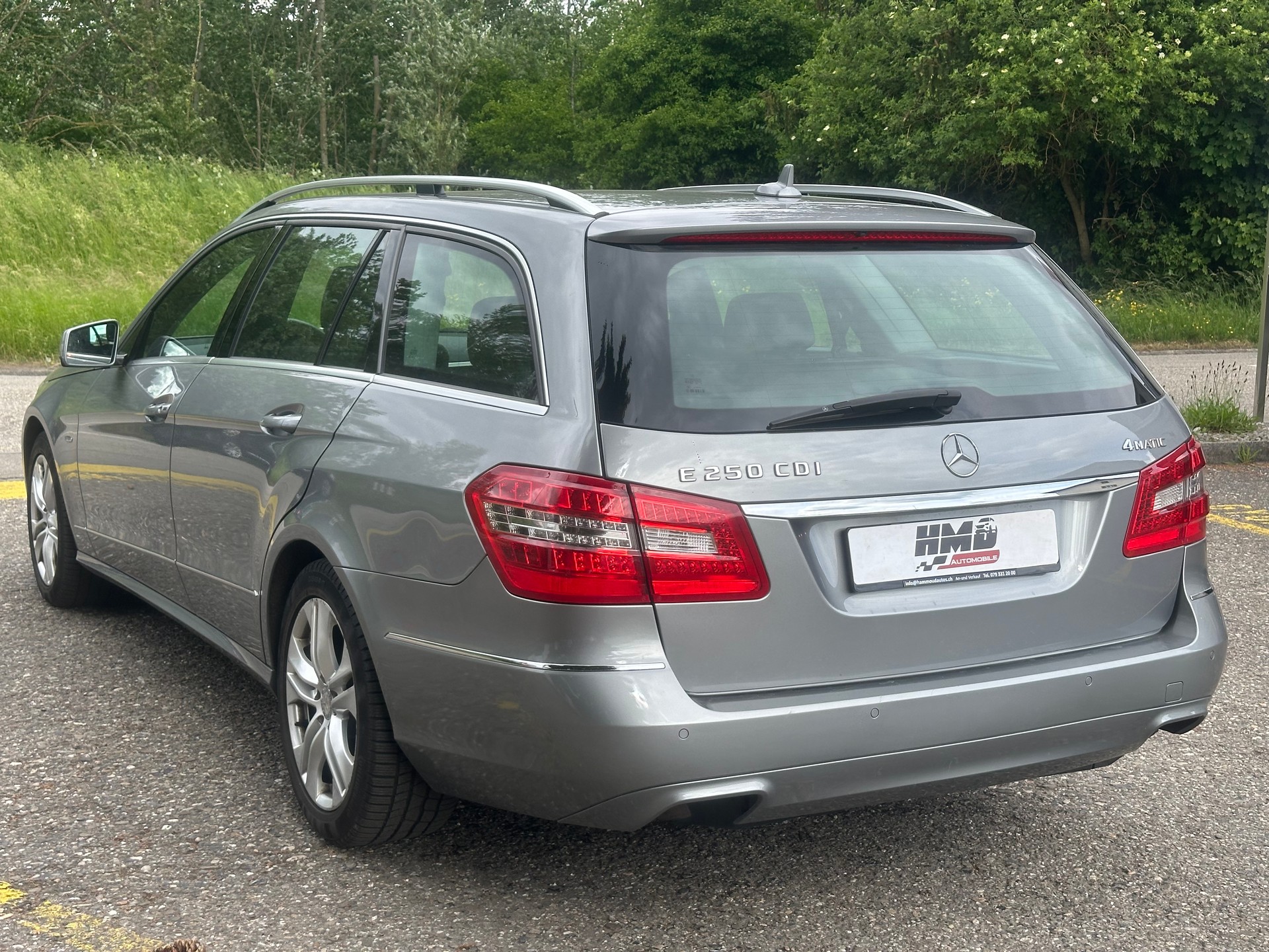 MERCEDES-BENZ E 250 CDI BlueEff. Avantgarde 4Matic 7G-Tronic-image-3