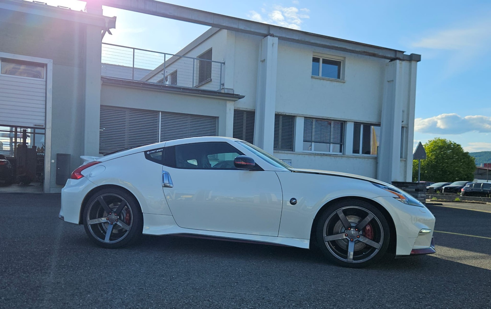 NISSAN 3.7 V6 24V Nismo-image-1