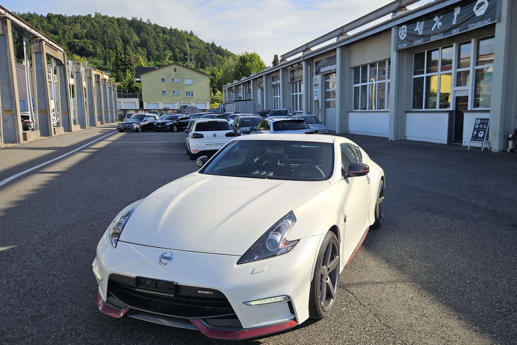 NISSAN 3.7 V6 24V Nismo-image-0
