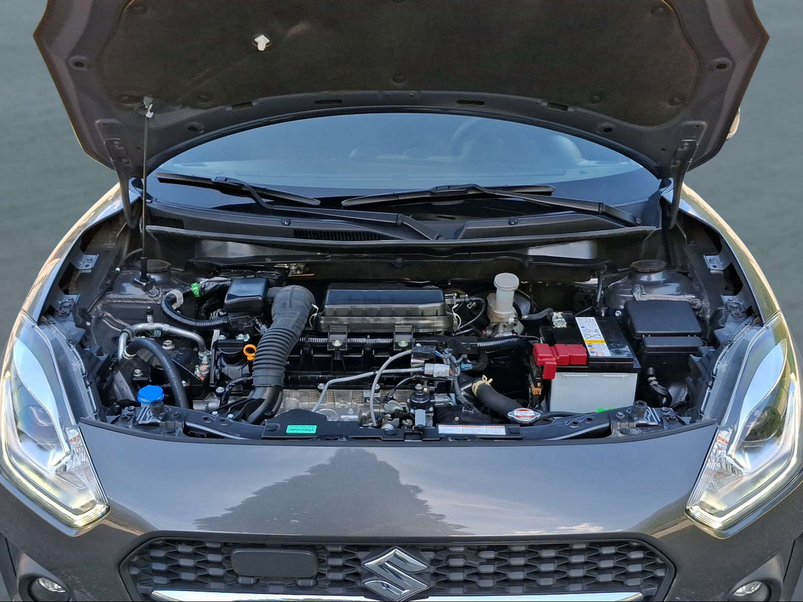 SUZUKI Swift 1.2i Piz Sulai Top Hybrid Allgrip 4x4-image-13