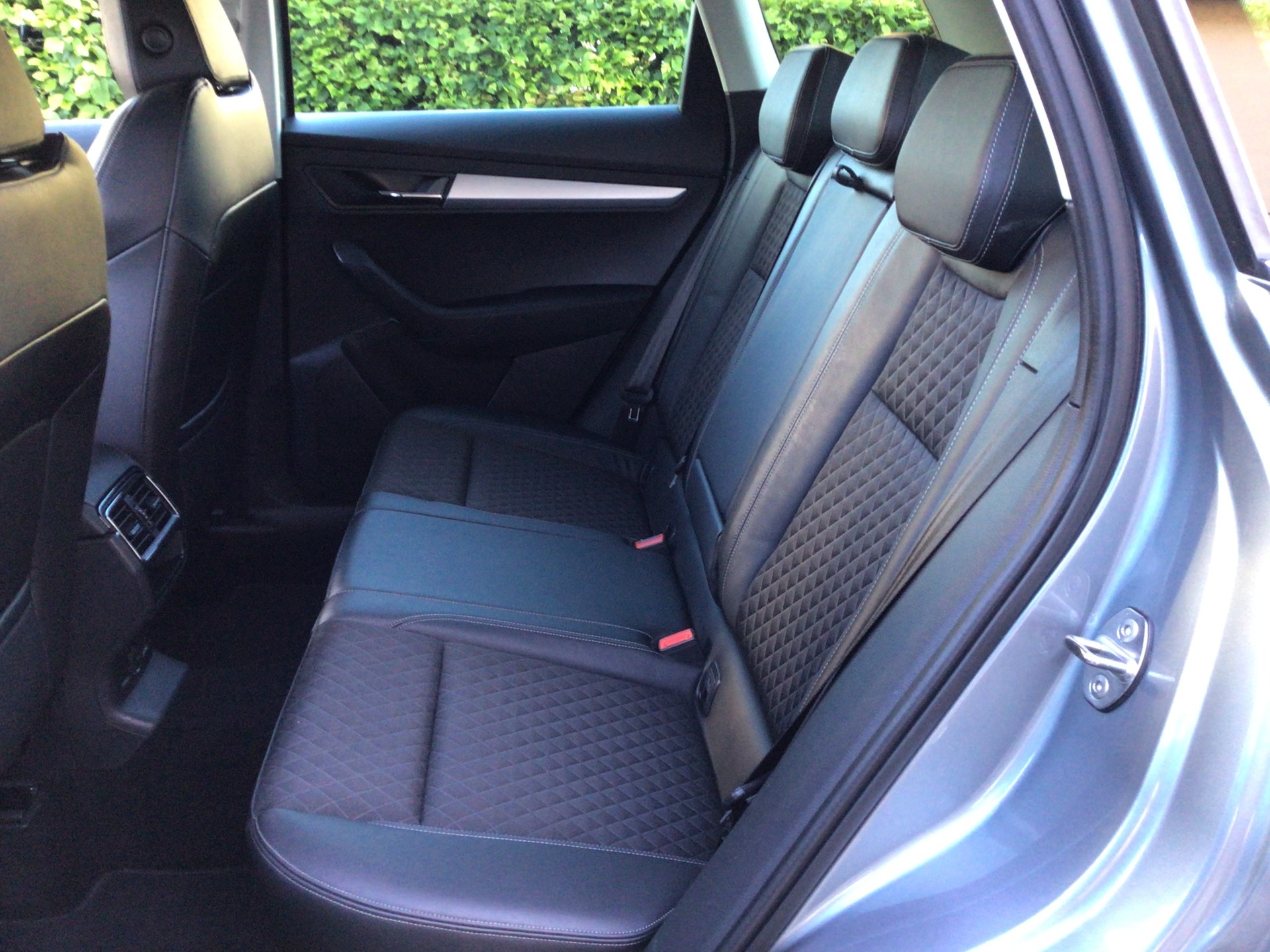 SKODA Karoq 1.6 TDI CR Smile-image-6