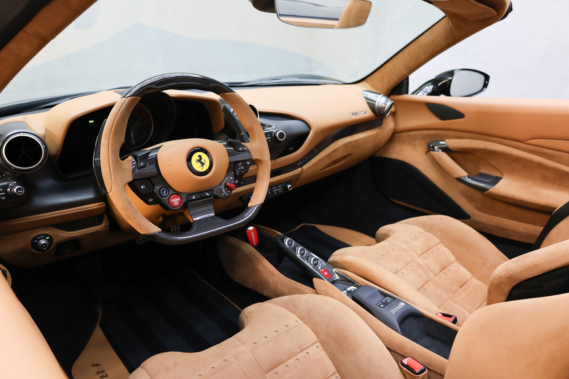FERRARI F8 Spider-image-23