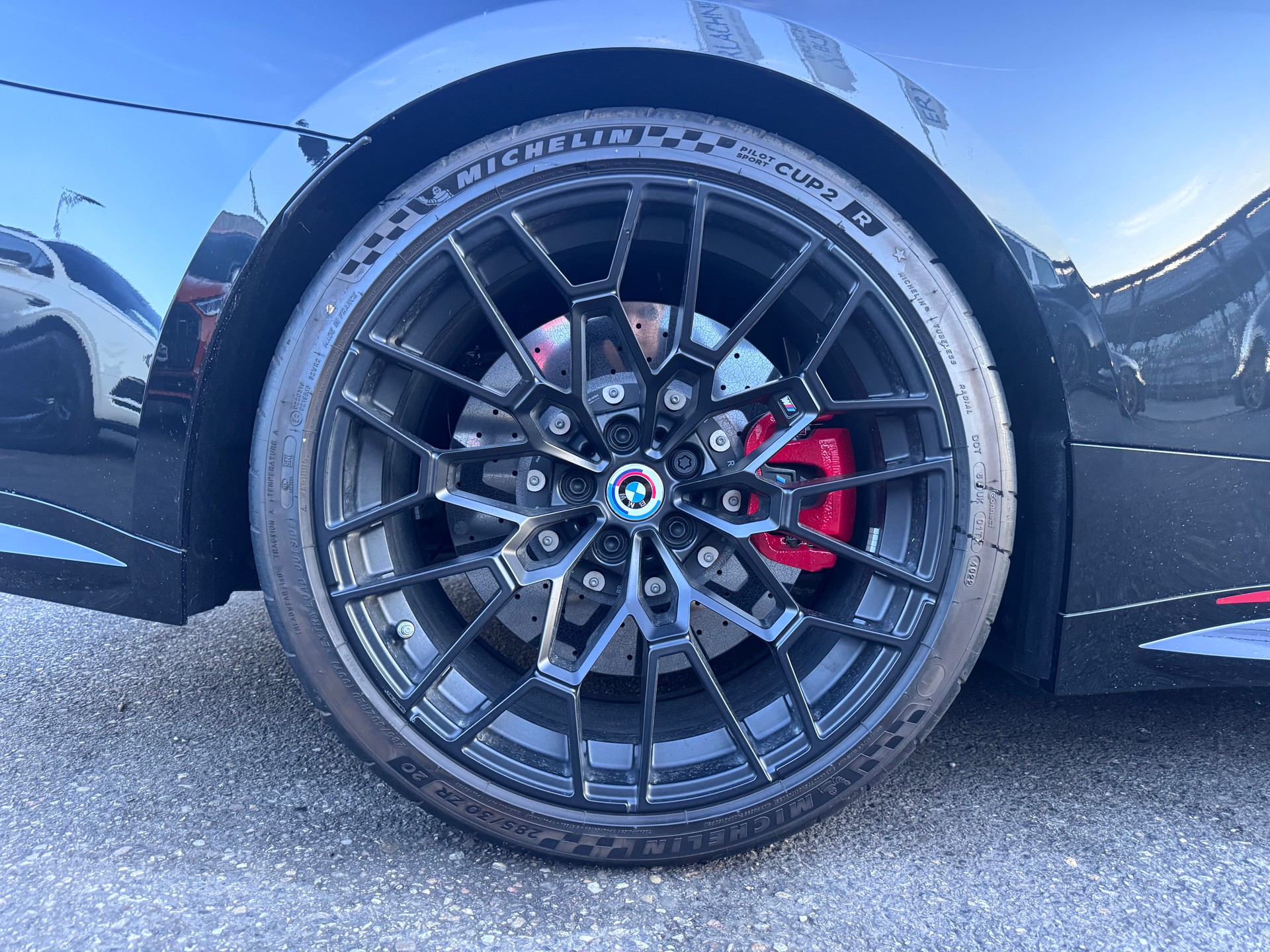 BMW M4 CSL Coupé-image-9