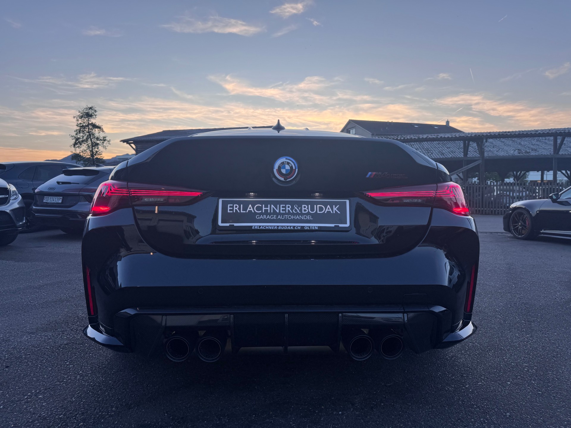 BMW M4 CSL Coupé-image-4