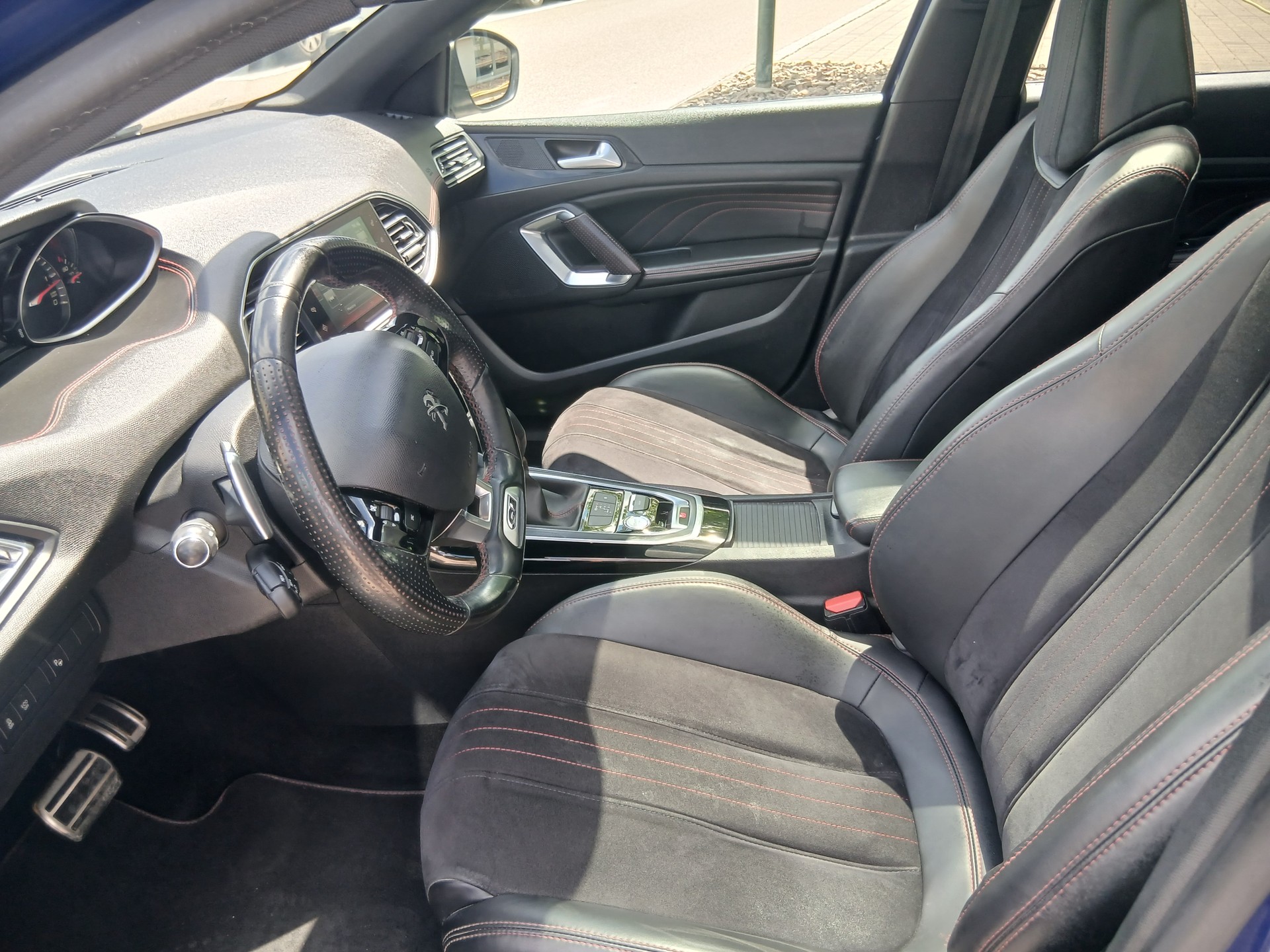 PEUGEOT 308 2.0 BlueHDI GT Automatic-image-10