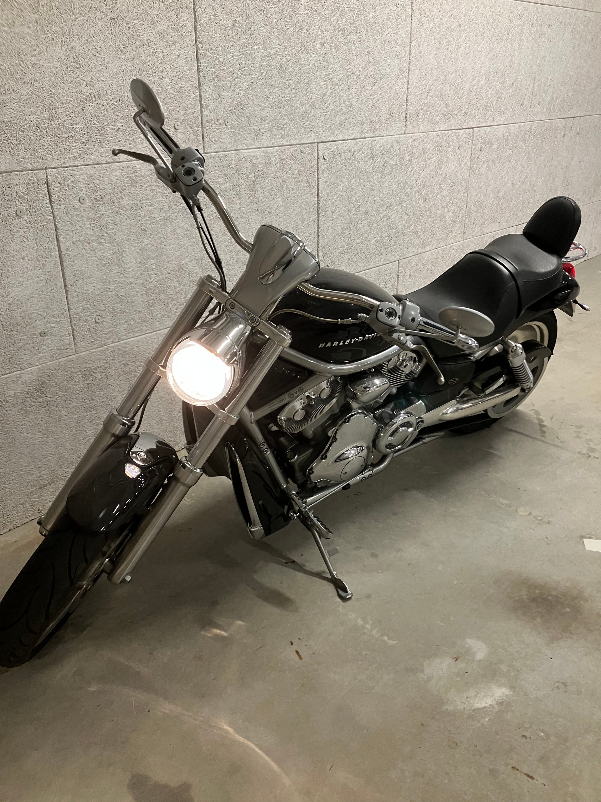 HARLEY-DAVIDSON VROD
