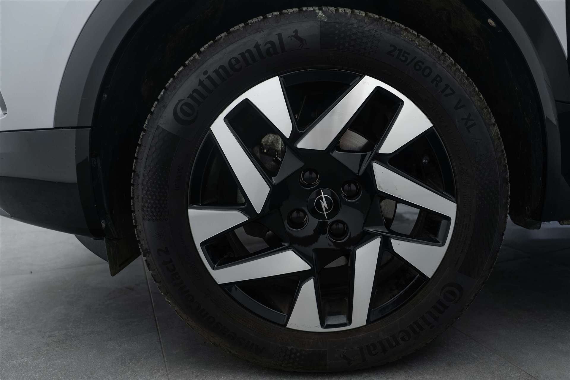 OPEL Mokka 1.2 Direct Injection Turbo GS Automat-image-4