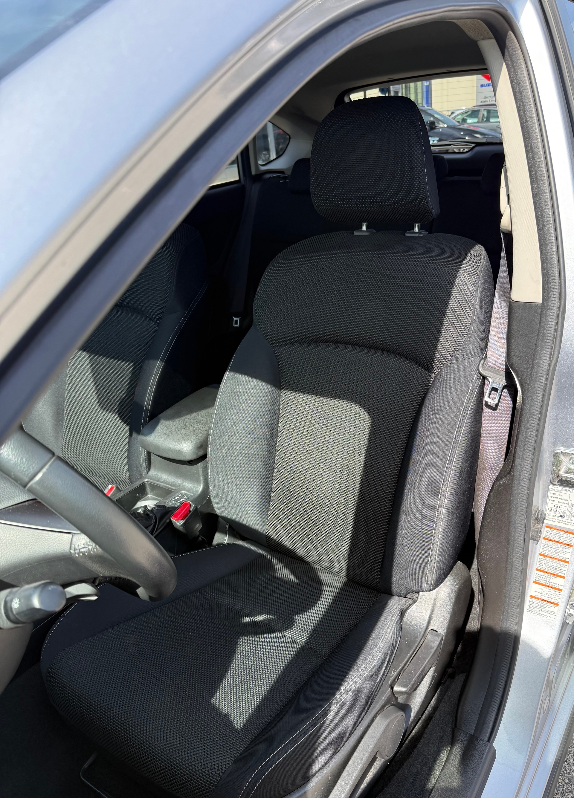 SUBARU XV 2.0D Swiss Two AWD-image-7