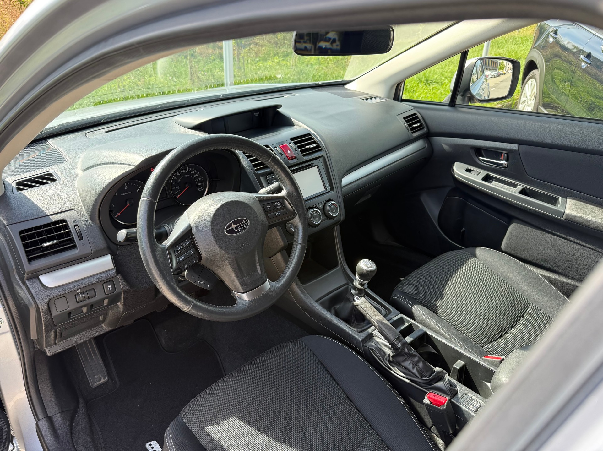 SUBARU XV 2.0D Swiss Two AWD-image-6