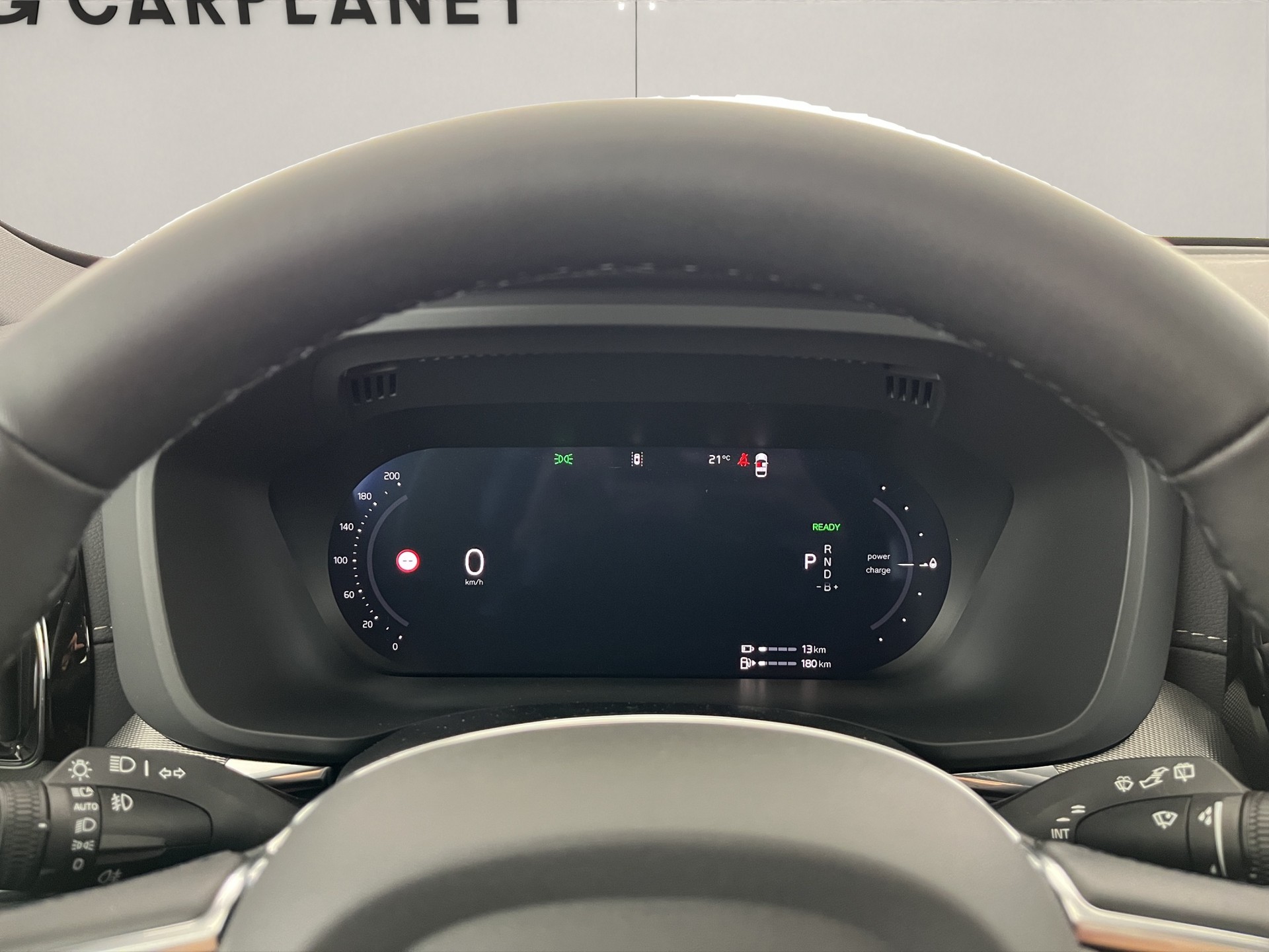 VOLVO XC60 2.0 T8 TE Black Edition eAWD-image-14