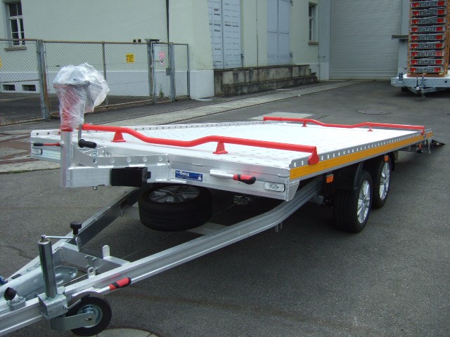 BESTTRAILERS SILVERSTONE 3'500kg Vollalu-image-7