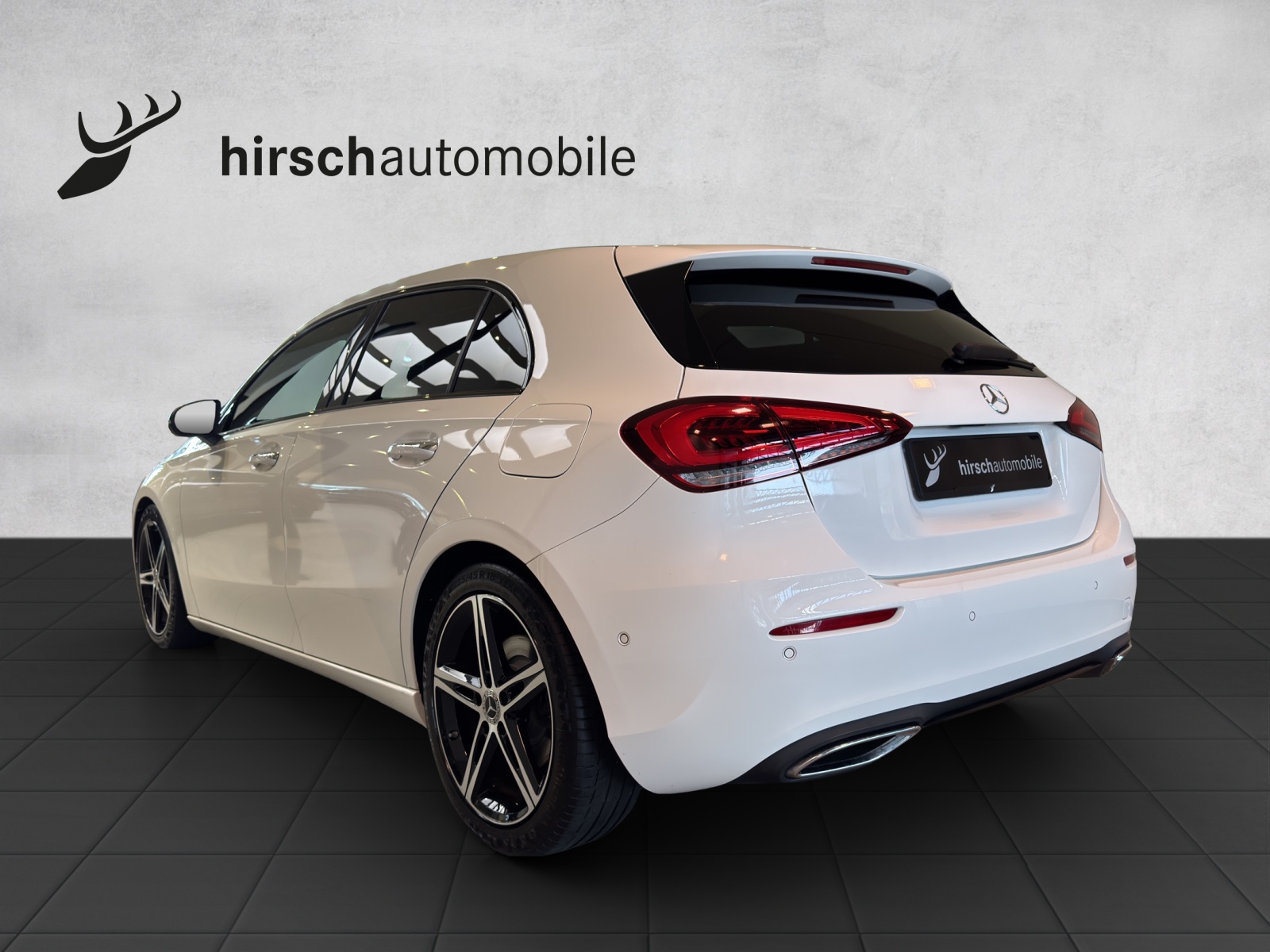 MERCEDES-BENZ A 250 Progressive 7G-DCT-showroom-element-1