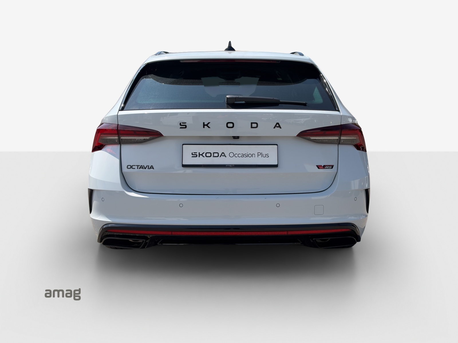 SKODA Octavia Combi 2.0 TSI DSG RS-showroom-element-3