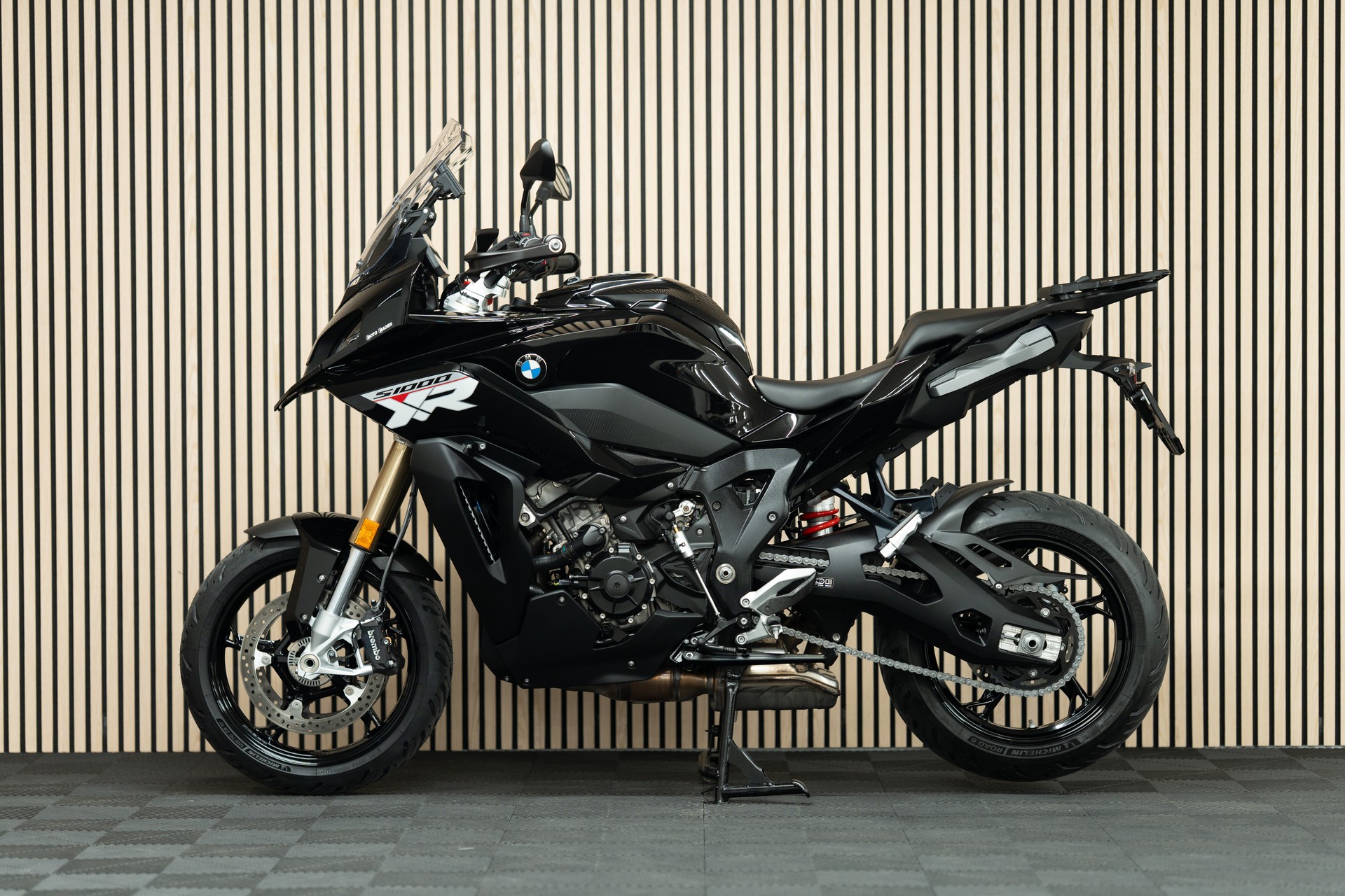 BMW S 1000 XR-image-1