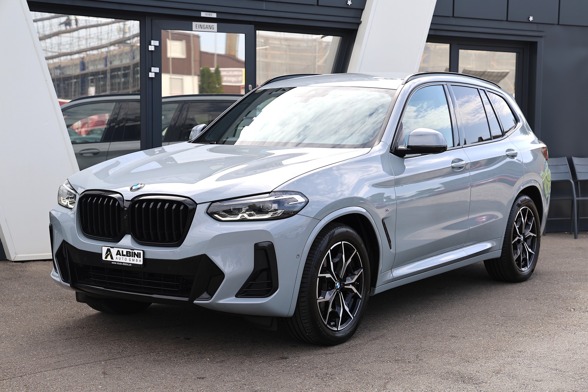 BMW X3 20d M-Sport xDrive SAG-showroom-element-1