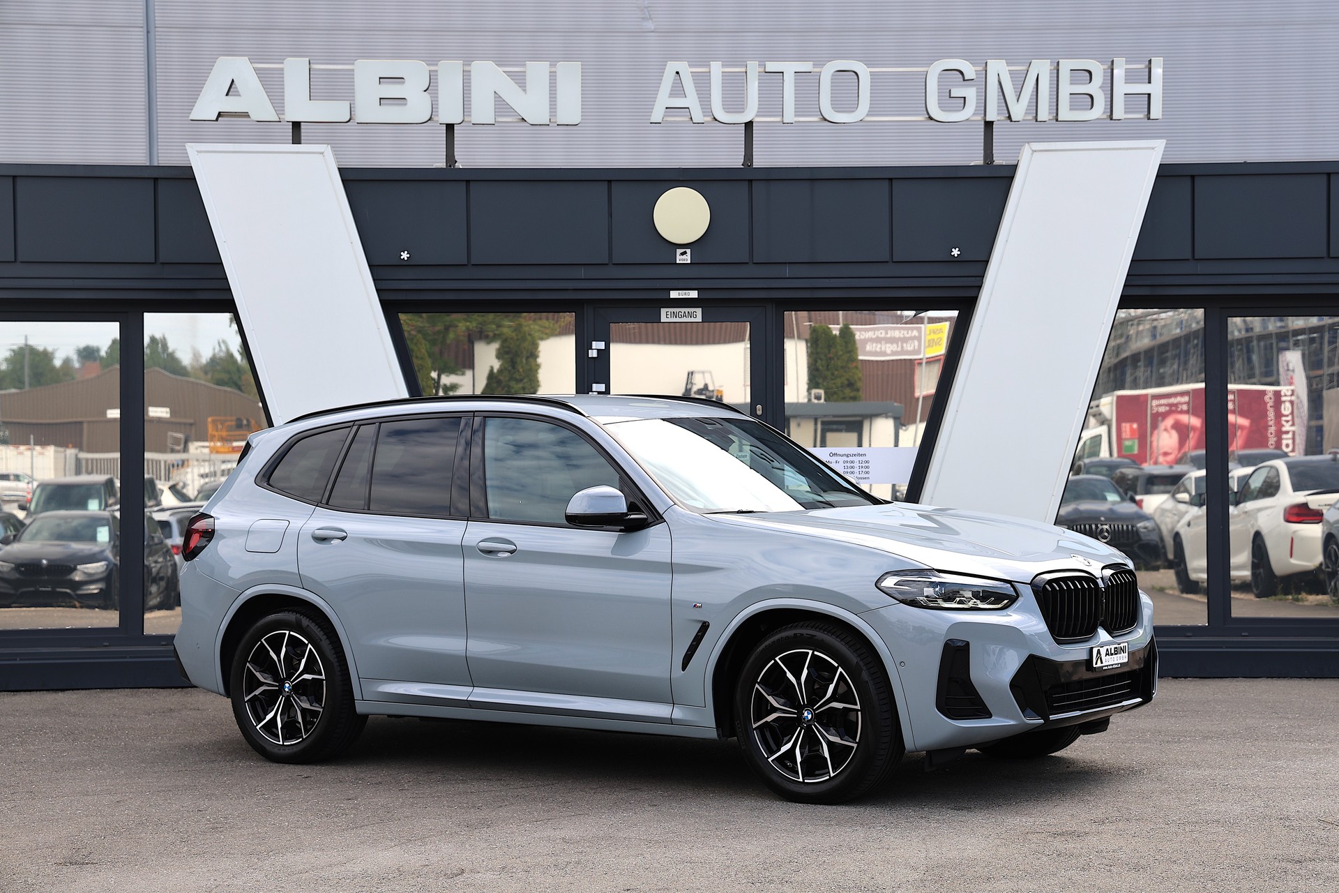 BMW X3 20d M-Sport xDrive SAG-showroom-element-2