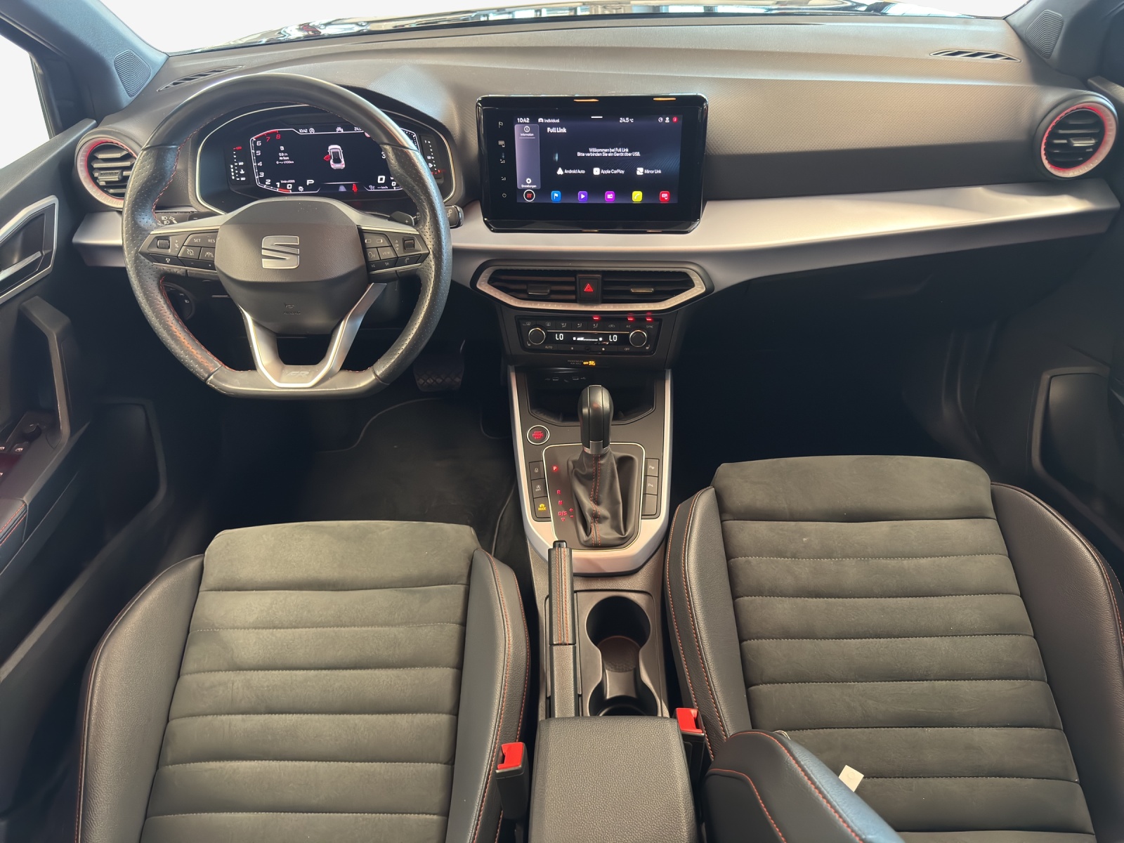 SEAT Arona 1.5 Eco TSI FR DSG-image-8