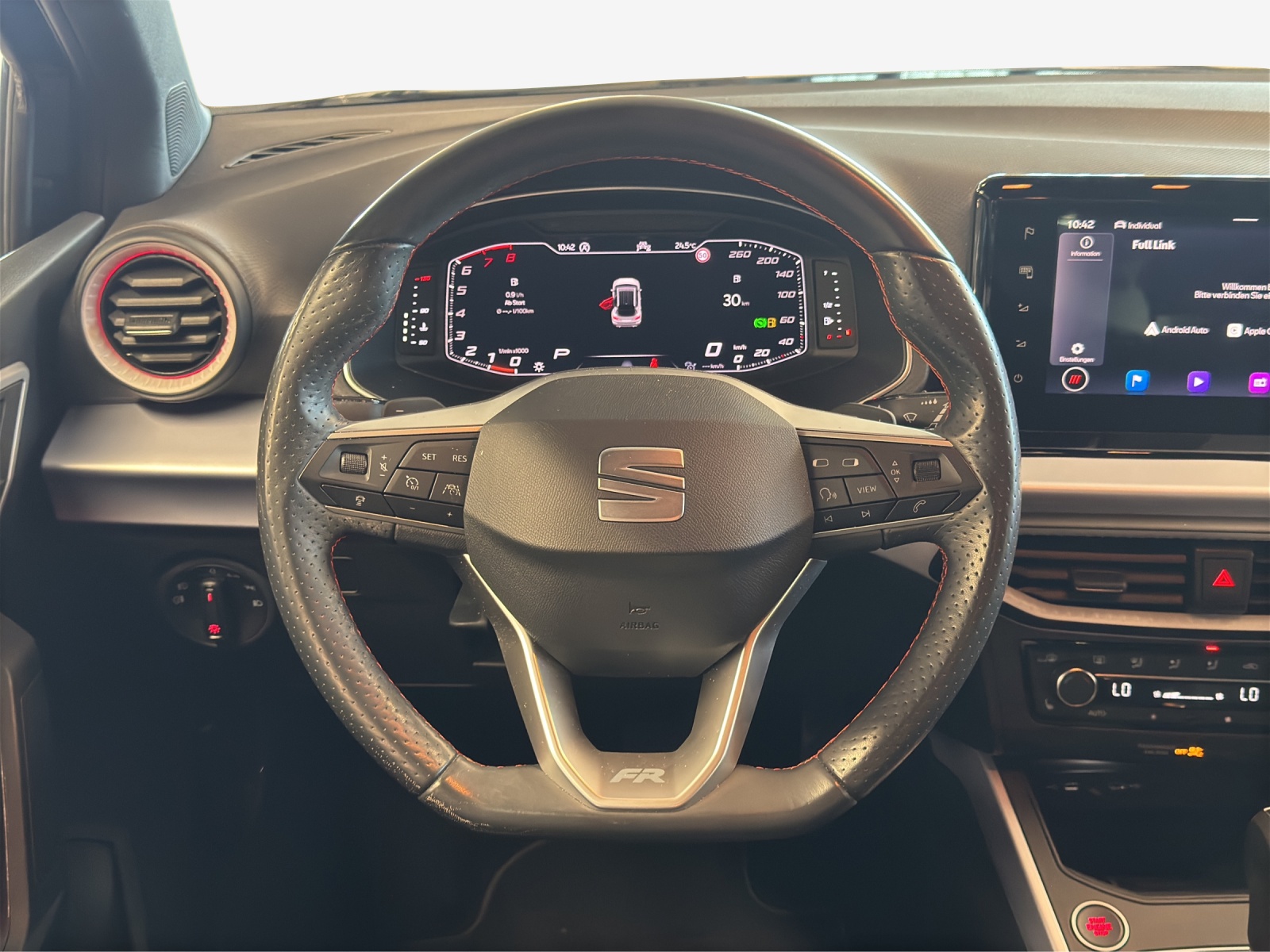 SEAT Arona 1.5 Eco TSI FR DSG-image-9