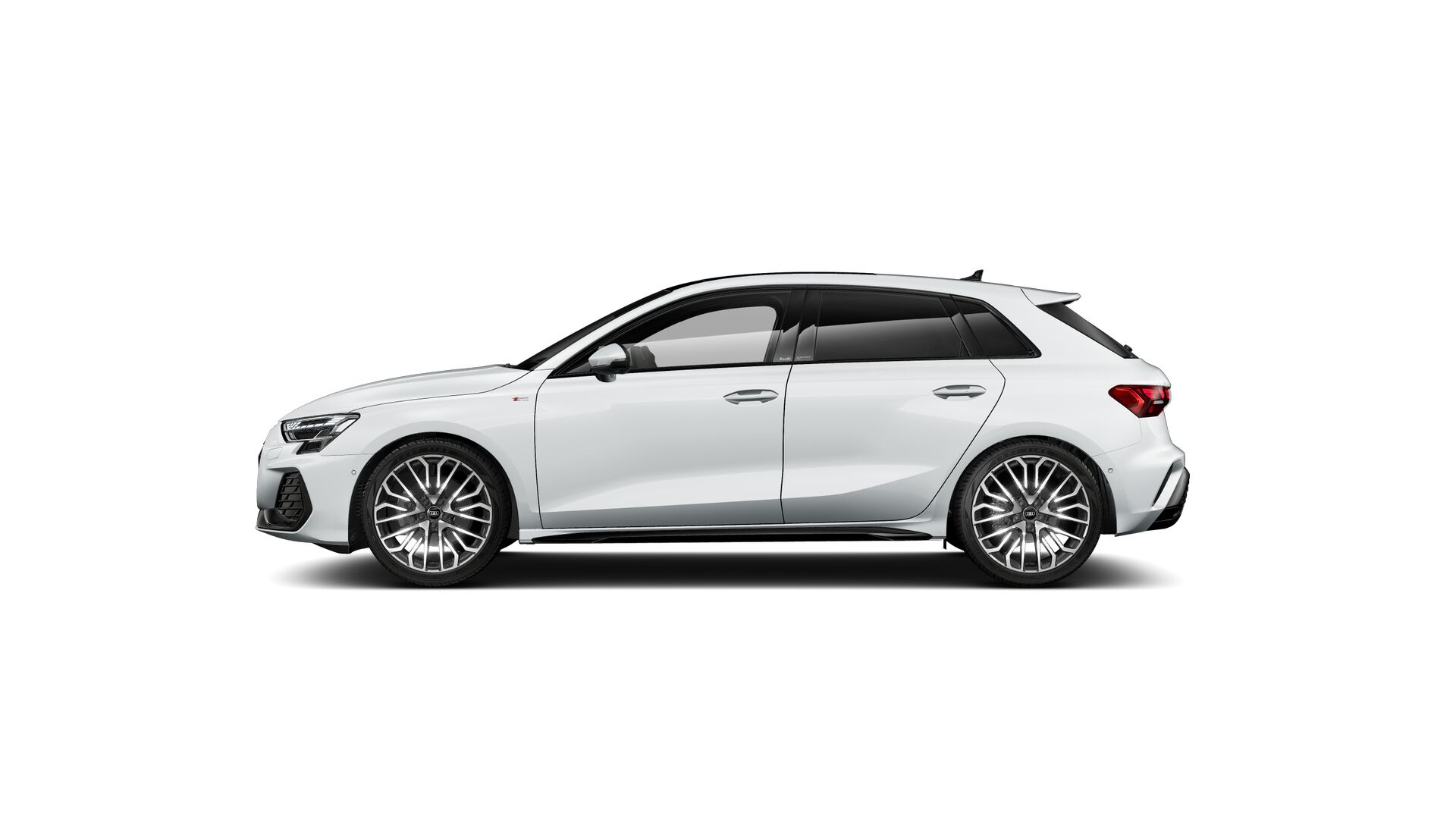 AUDI A3 Sportback TFSI 110 kW S line Attraction S tronic-image-4