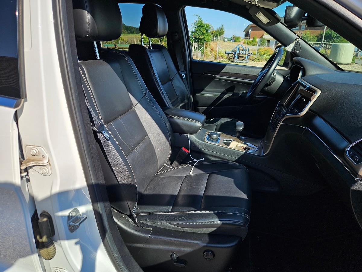 JEEP Grand Cherokee 3.0 CRD Limited Automatic-image-12