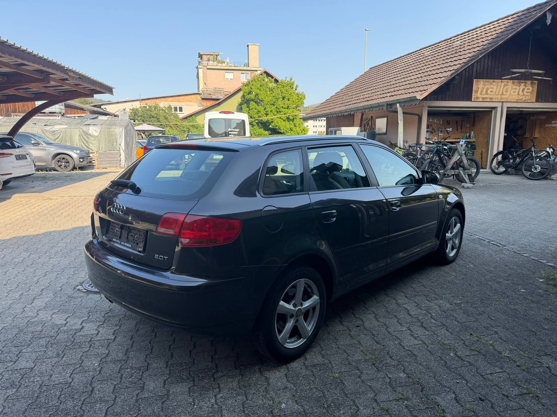 AUDI A3 Sportback 2.0 Turbo FSI Ambition S-tronic-image-3