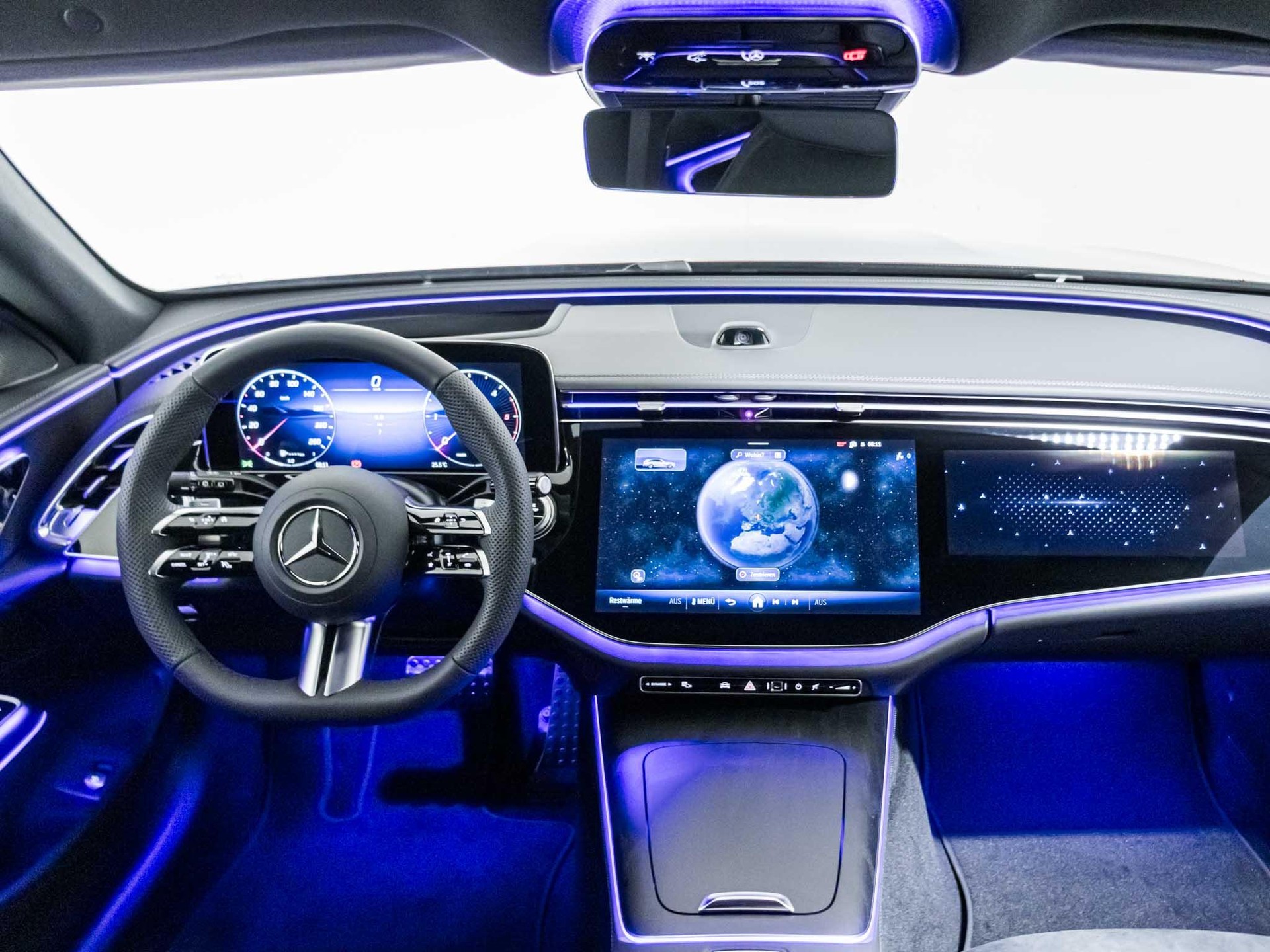 MERCEDES-BENZ E 220 d 4MATIC T-Modell "Swiss Star"-image-9