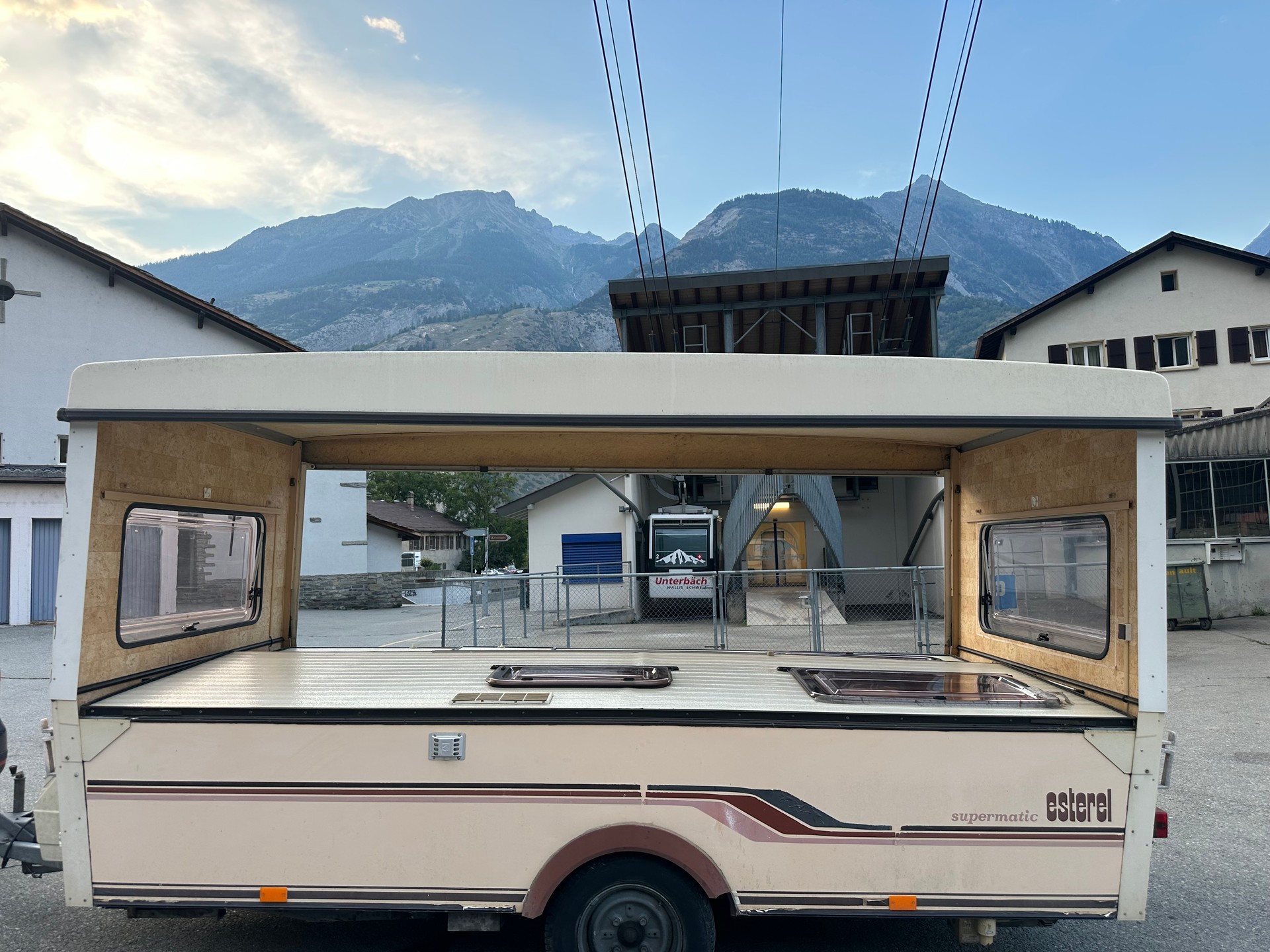 BÜRSTNER 390-image-11