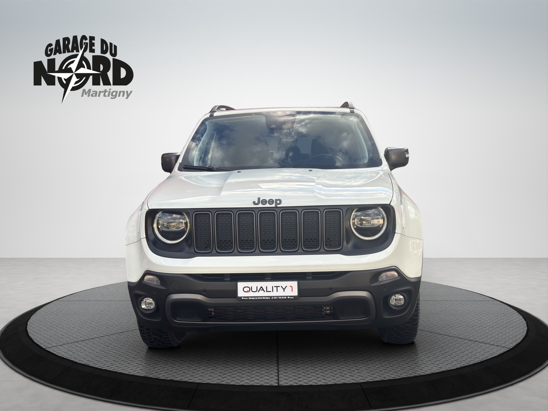 JEEP Renegade 2.0 MJ Trailhawk AWD + Low Range 9ATX-showroom-element-1