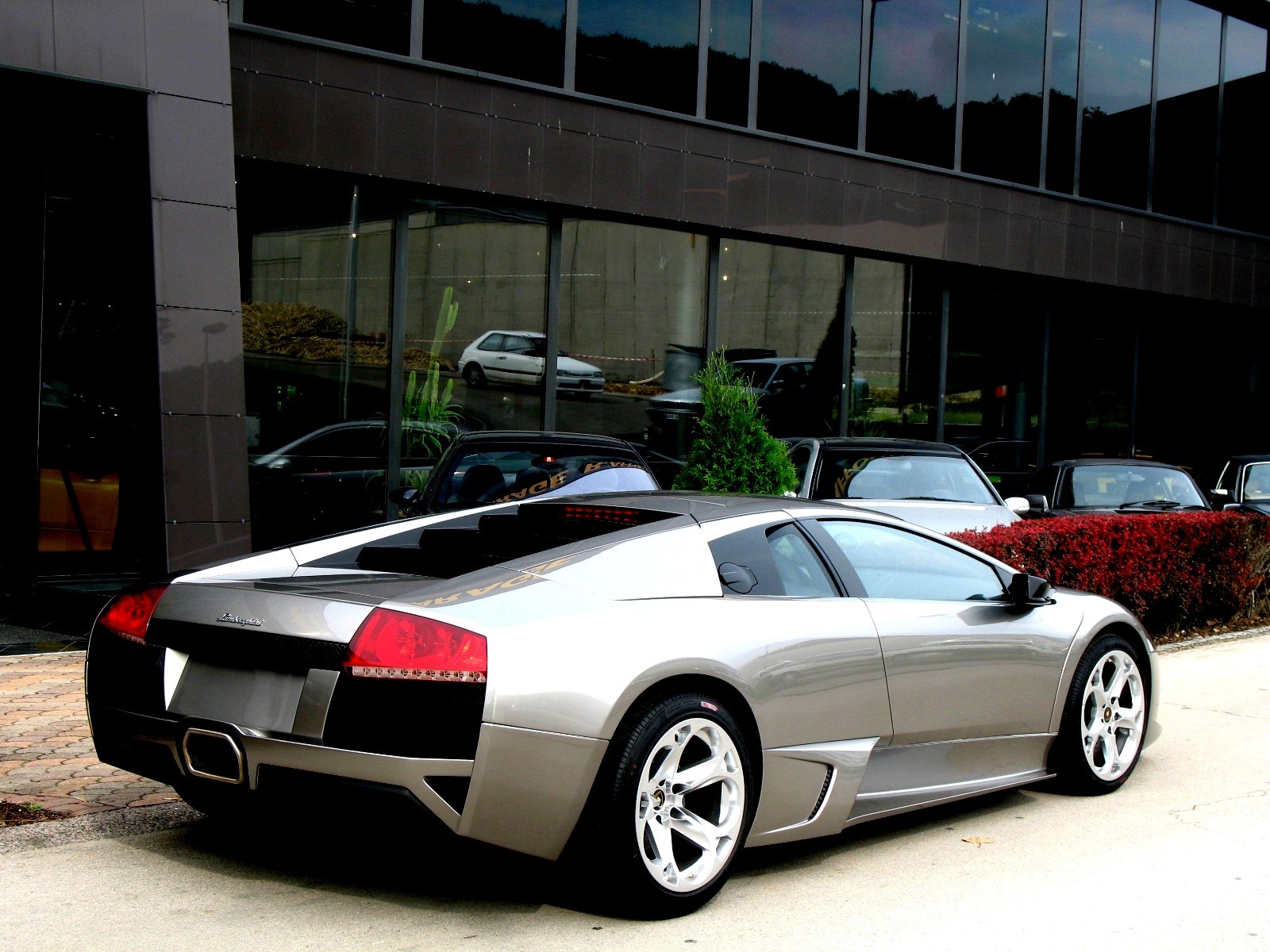 LAMBORGHINI Murciélago LP640-4 Cpé-image-2