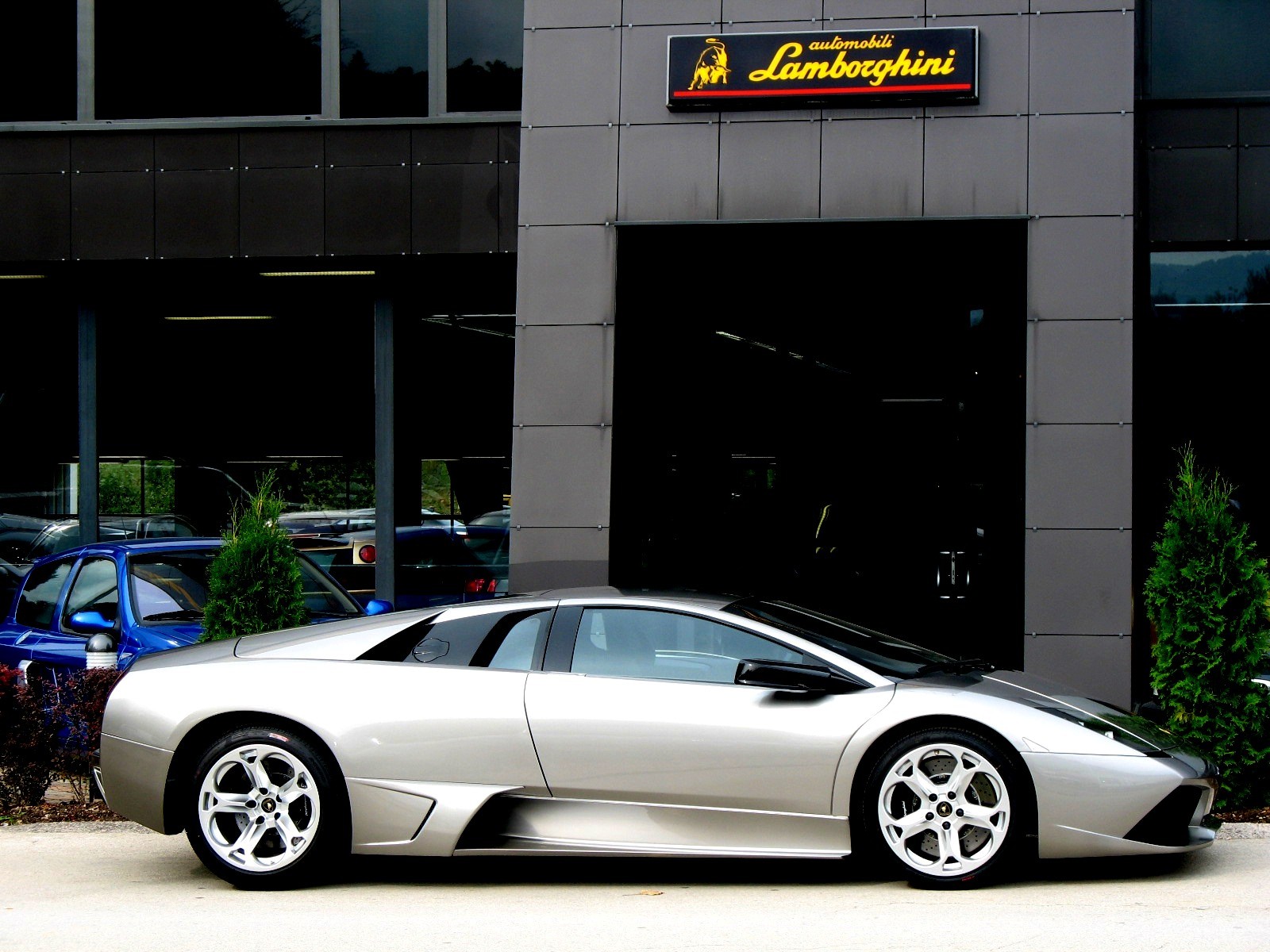 LAMBORGHINI Murciélago LP640-4 Cpé-image-1