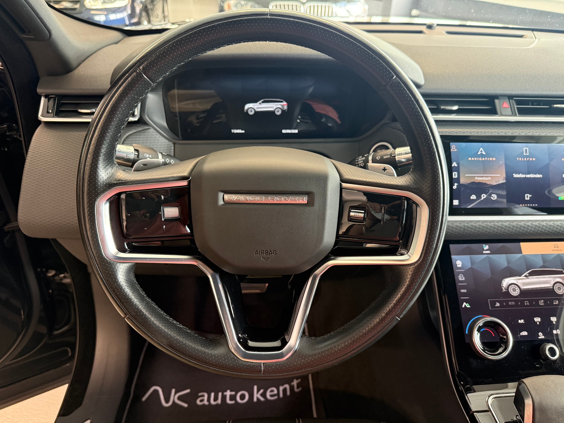 LAND ROVER Range Rover Velar R-Dynamic D 200 SE Automatic-image-9