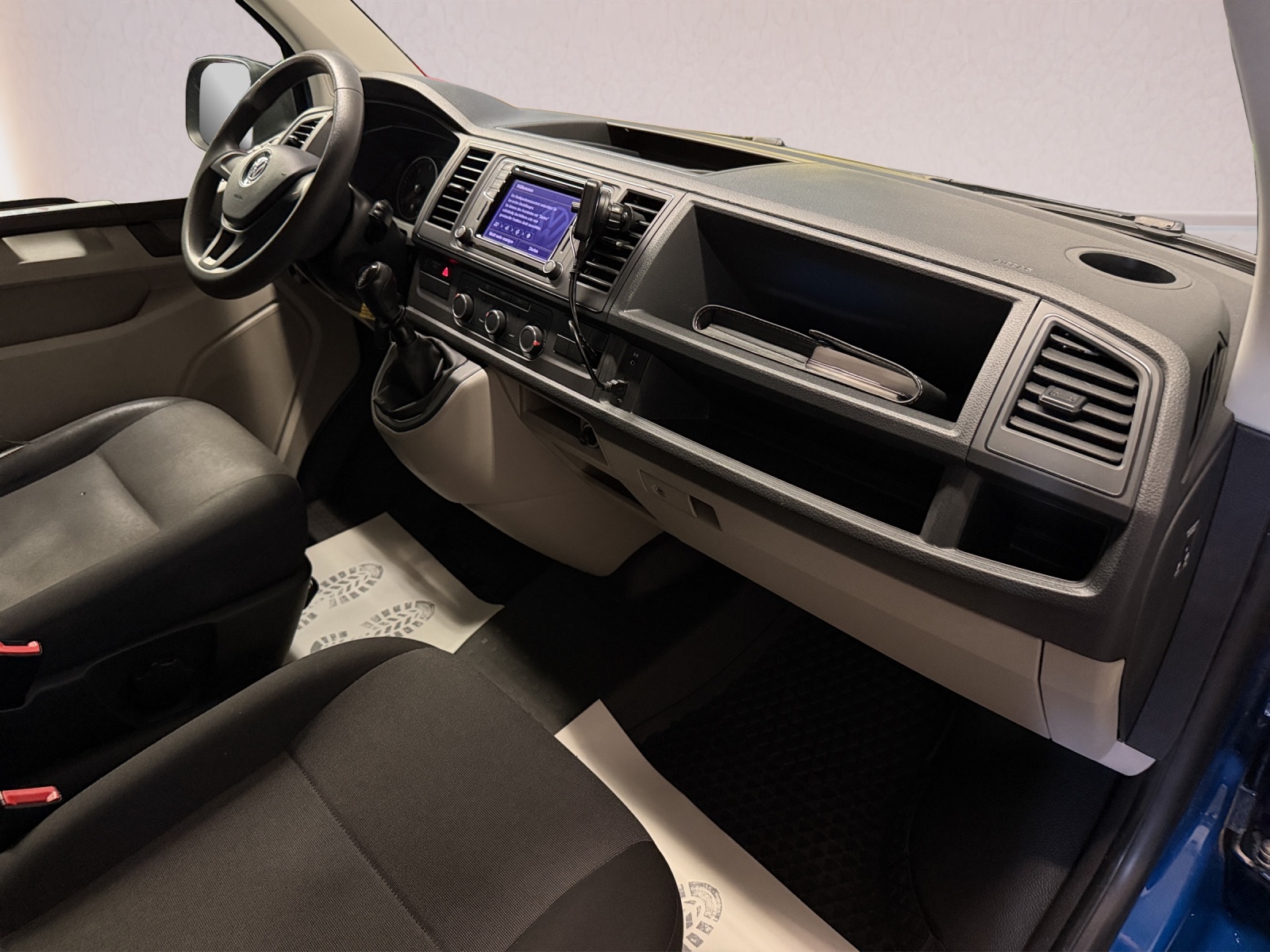 VW T6 2.0 TDI-image-13