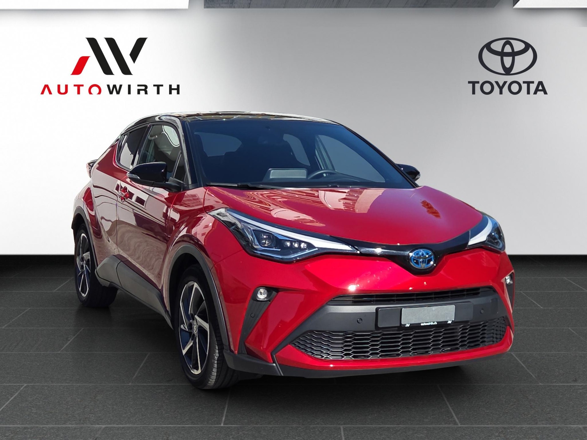 TOYOTA C-HR 2.0 VVTi HSD Move-image-2