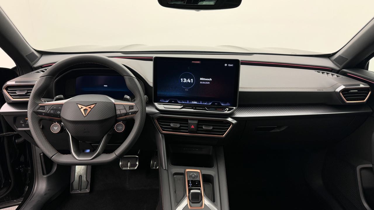 CUPRA Formentor 2.0TSI VZ Black Edtion-image-5