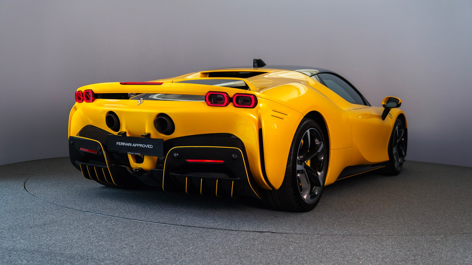 FERRARI SF90 Stradale-image-10
