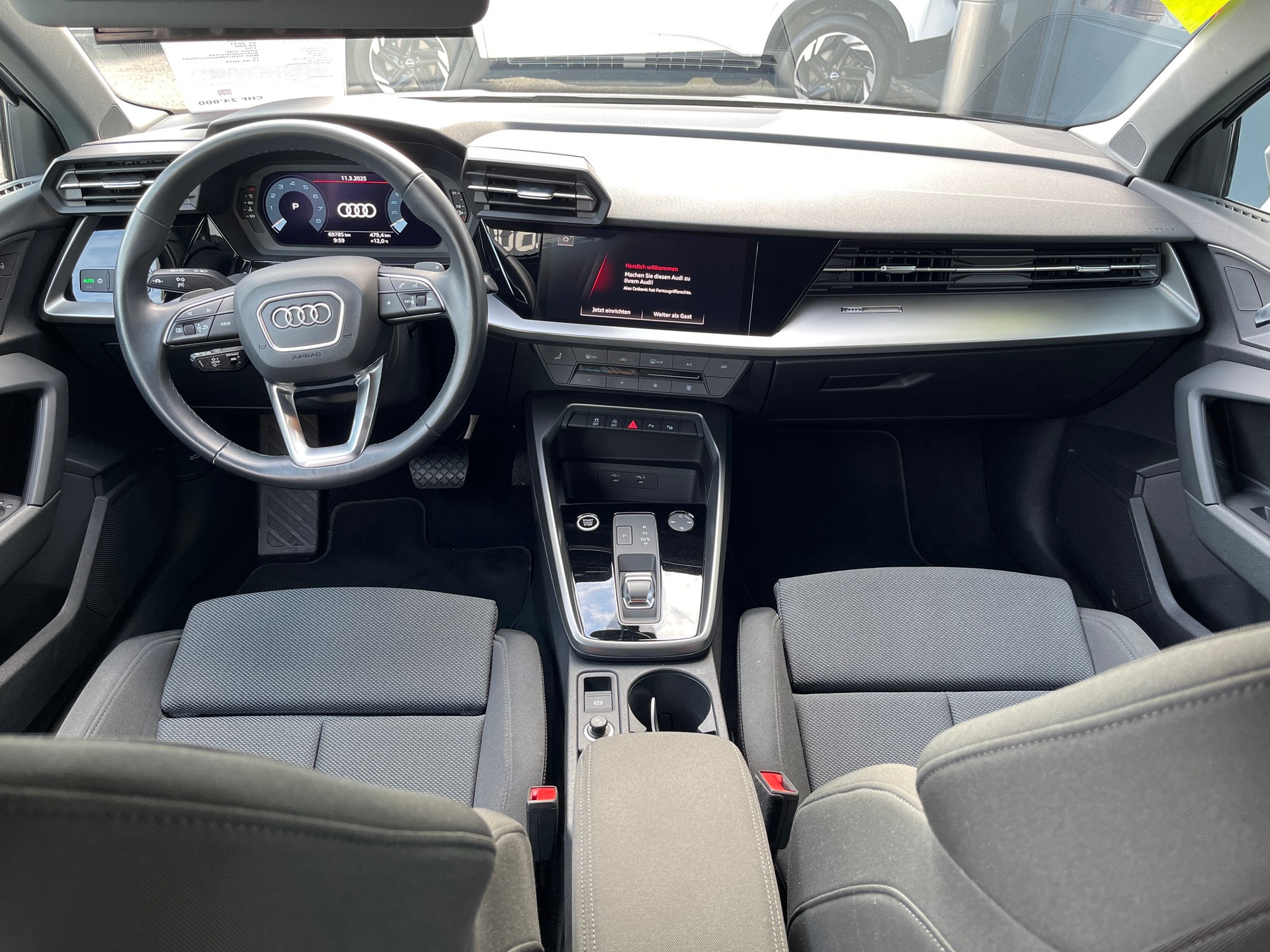 AUDI A3 Sportback 35 TFSI Attraction S-tronic-image-9