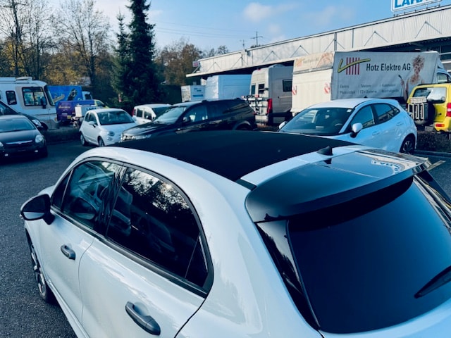 FIAT 500X 1.5 Hybrid Soft Top Sport DCT-image-8