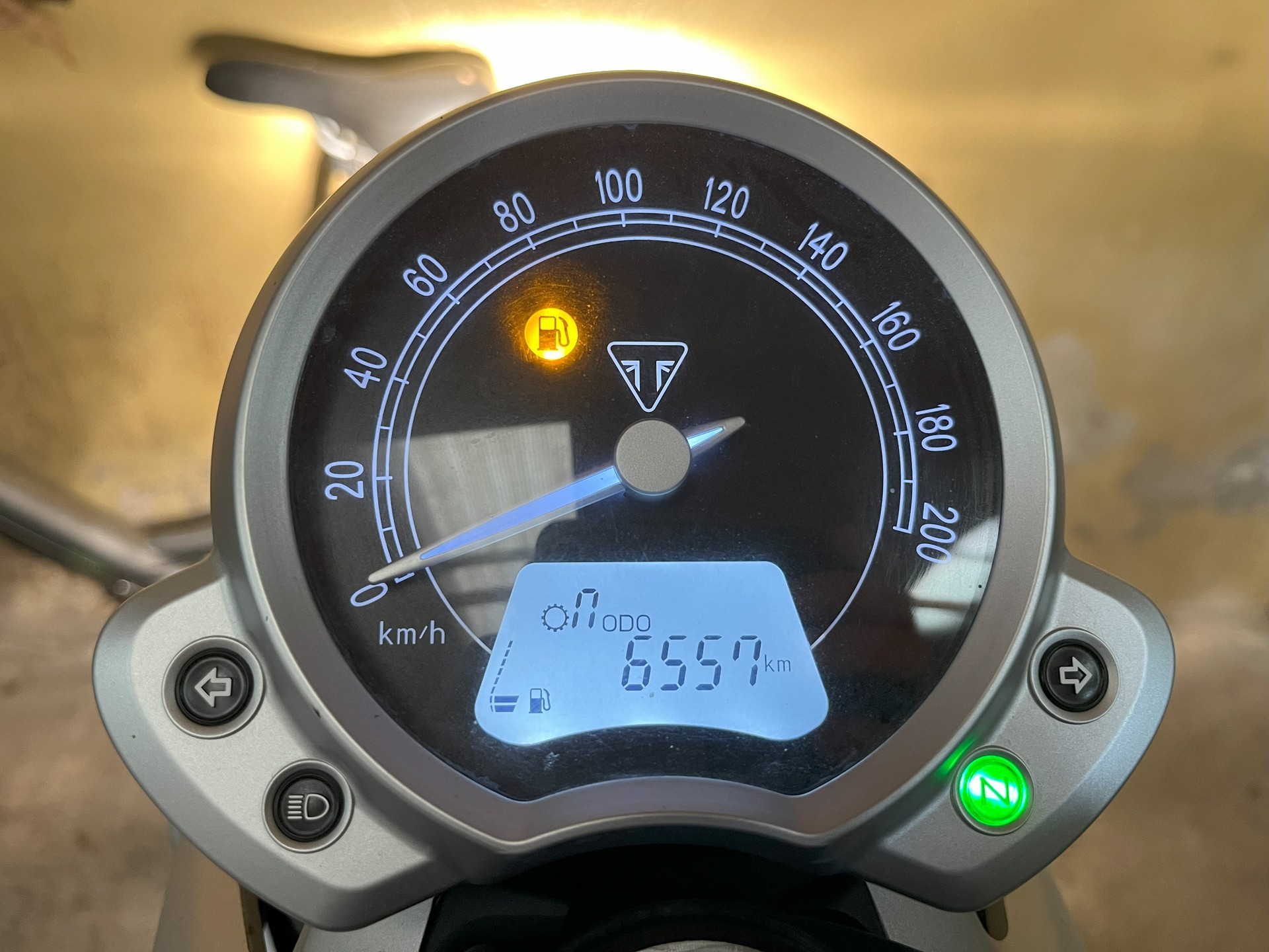 TRIUMPH Street Twin 900 i-image-9