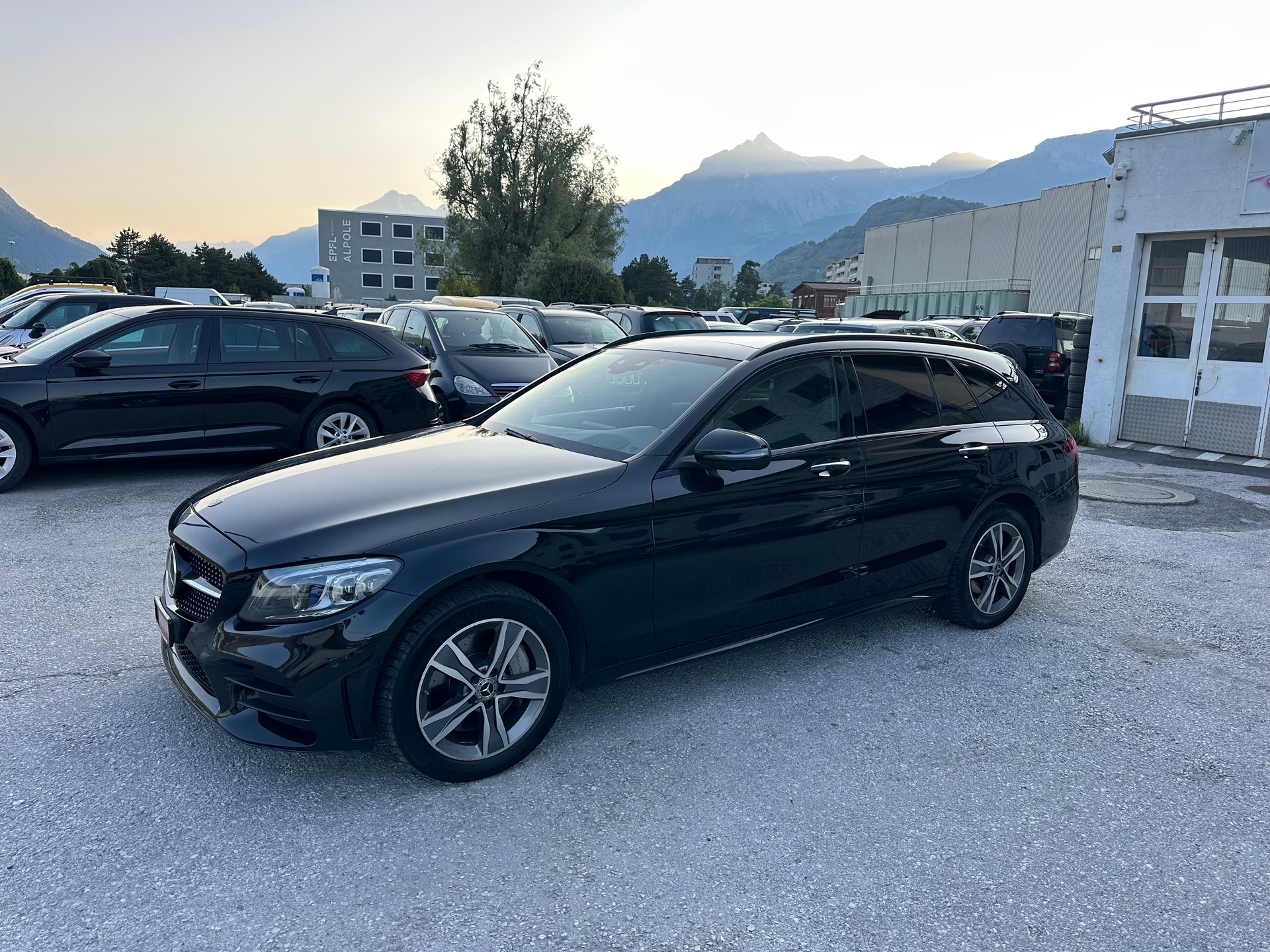 MERCEDES-BENZ C 400 AMG Line 4Matic 9G-Tronic