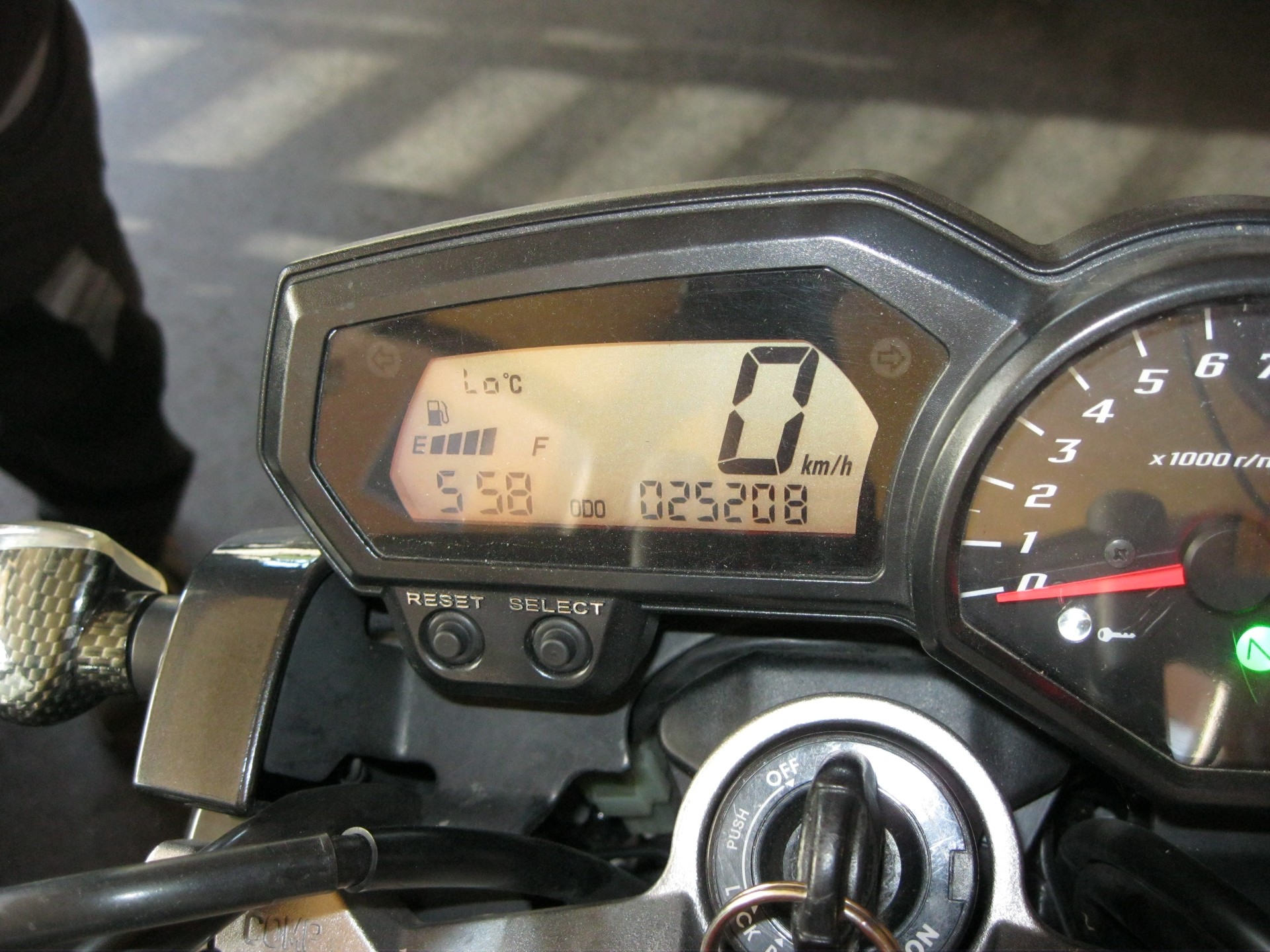 YAMAHA FZ1 N ABS-image-4