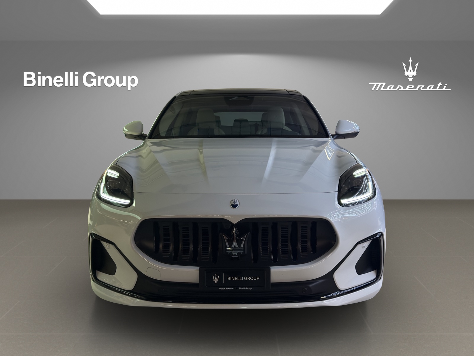 MASERATI Grecale Folgore 105kWh - 1.99% Leasing-showroom-element-1